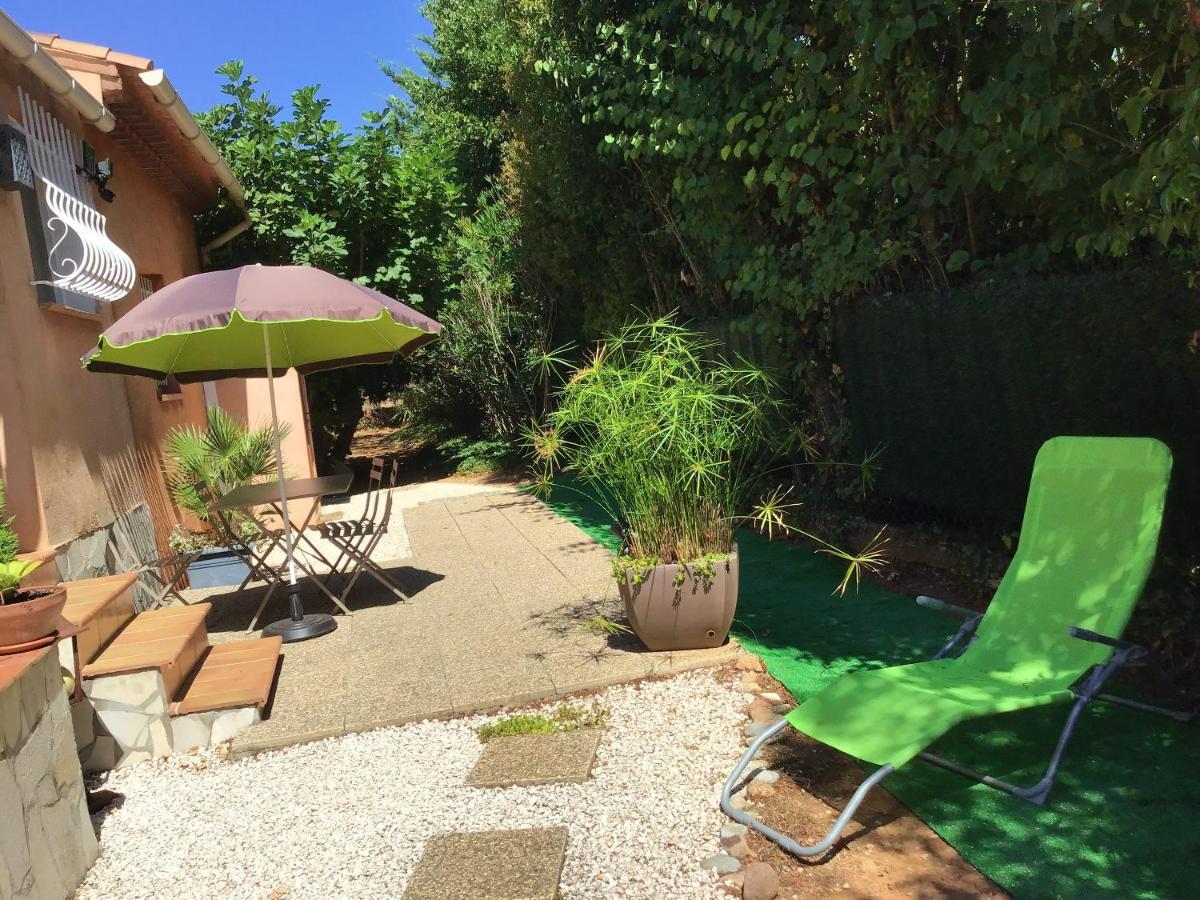 Charmant Appartement A Le Muy Avec Terrasse Et Jardin المظهر الخارجي الصورة